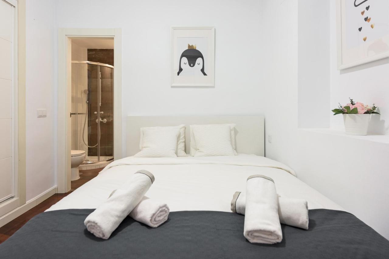 Pineapple Calderon De La Barca 3 Apartment Малага Екстериор снимка